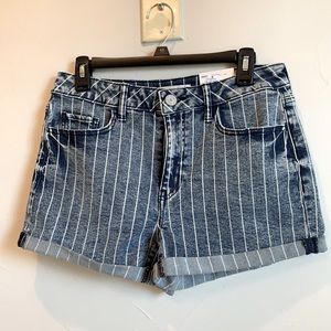 High Rise Shortie Blue jeans women NWT